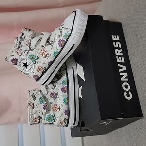 Converse infant hightop